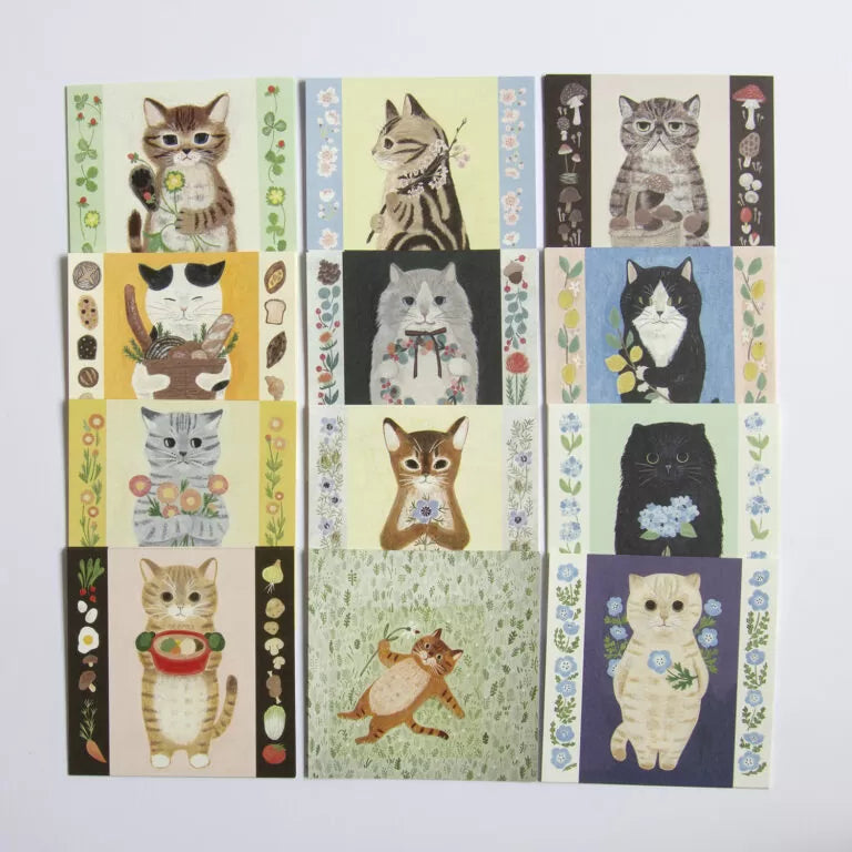 Featuring charming watercolor of cats with flowers and plants from Japanese illustrator 4legs
It is a convenient size that is not too big or too small. Please use it as a communication tool for small thank you and announcements. There are no lines on the front side, so you can use it freely as a shop card or business card with stamps and stickers as well as memos and letters. It is a great gift for people who like paper. The gorgeous and gentle designs will