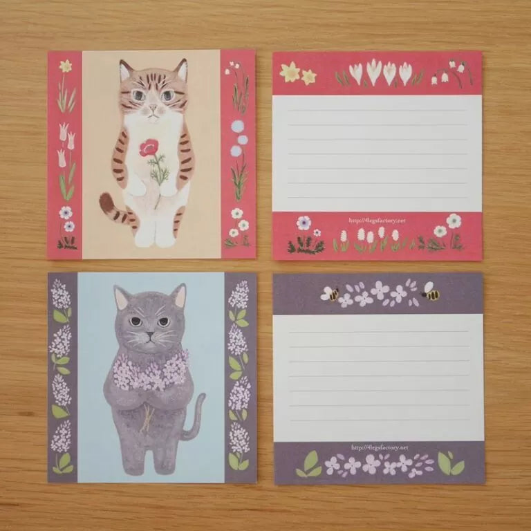 Featuring charming watercolor of cats with flowers and plants from Japanese illustrator 4legs
It is a convenient size that is not too big or too small. Please use it as a communication tool for small thank you and announcements. There are no lines on the front side, so you can use it freely as a shop card or business card with stamps and stickers as well as memos and letters. It is a great gift for people who like paper. The gorgeous and gentle designs will