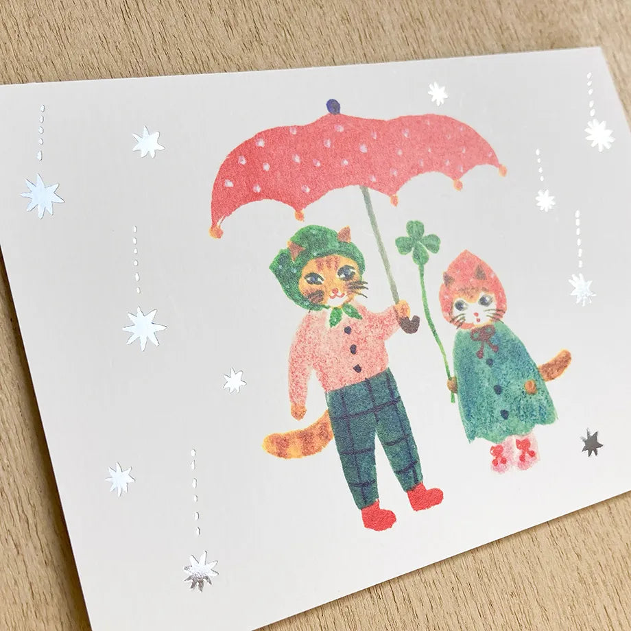 The gold foil stamping on the entire postcard shines brightly.
Full color printing is also applied to the back side.
It is also recommended to accompany gifts to loved ones or display them as an interior decoration in your room.
4 in x 6 in
Includes 1 post card
