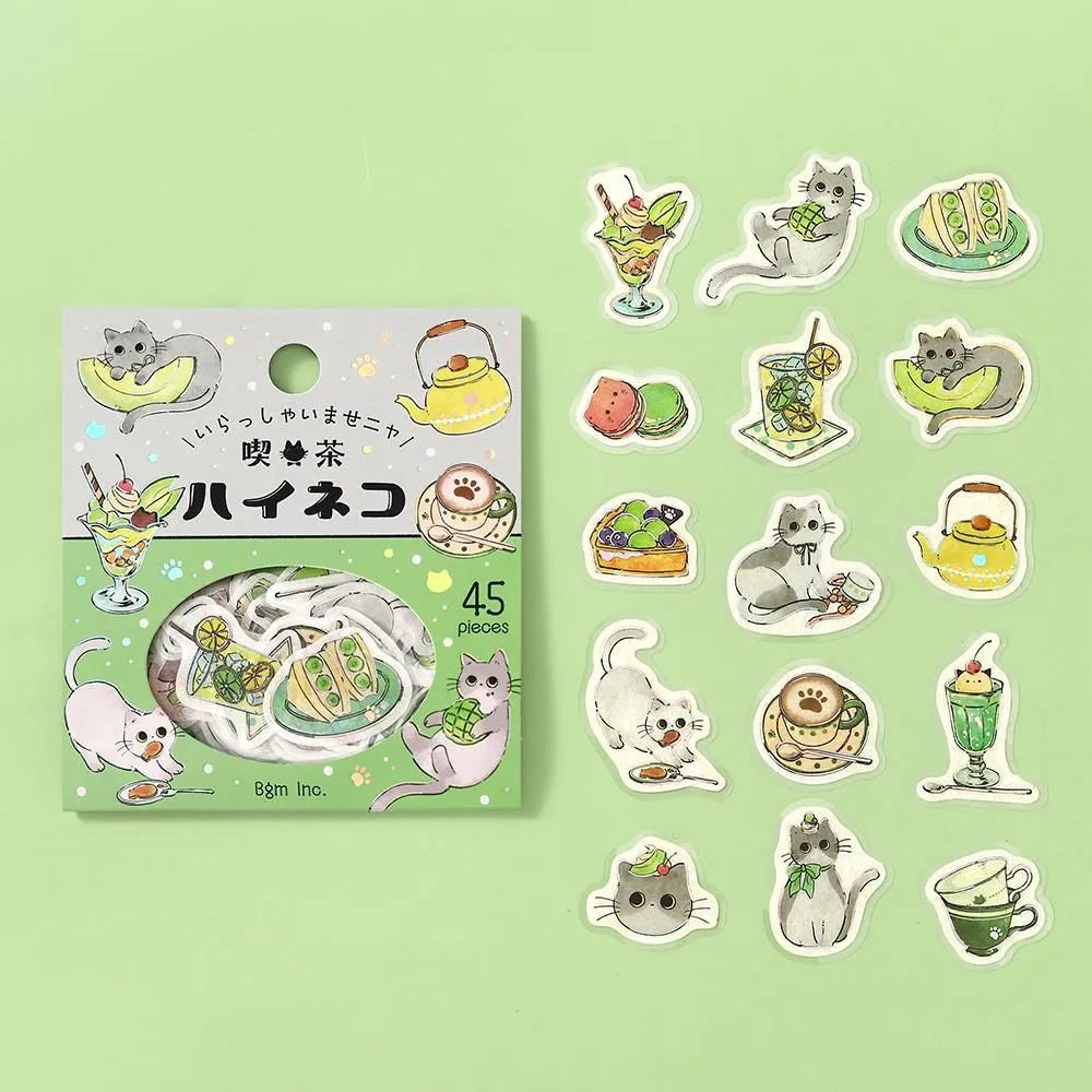 The popular masking tape series "Cafe Kuroneko" has now become stickers!
Not only Kuroneko, but also Heineko, Mikeneko, and Shiro-Neko have joined the group. Each cat gathers here as a café with its own unique personality.
"Welcome, meow!"
Contents: 15 designs x 3 sheets
Material: Japanese paper