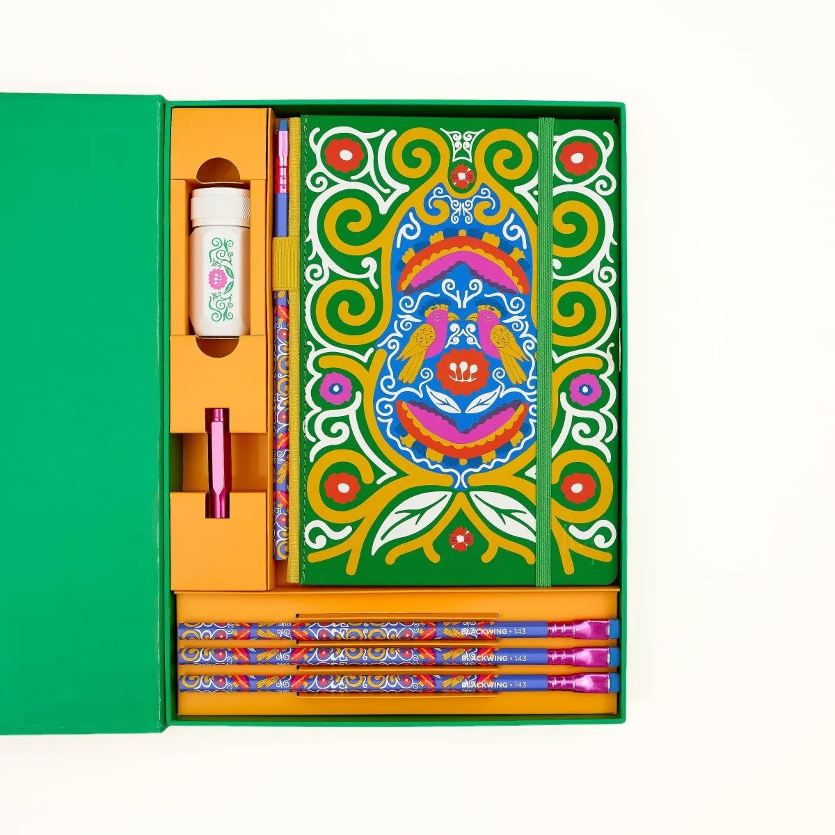 Volume 143 is our tribute to Frida Kahlo. The model number 143 is a nod to the 143 paintings commonly attributed to her over the course of her life.
The limited-edition Volume 143 Frida Kahlo Notebook Essentials Set includes a Vol. 143 Frida Kahlo Notebook, 4 x Vol. 143 Pencils, Vol. 143 One-Step Sharpener, and a Vol. 143 Point Guard, all inside a Frida Kahlo-inspired gift box.
Contains:
1 x Vol. 143 Frida Kahlo Notebook
4 x Vol. 143 Pencils with Soft Graphite
1 x Vol. 143 One-Step Sharpener
1 x Vol. 143