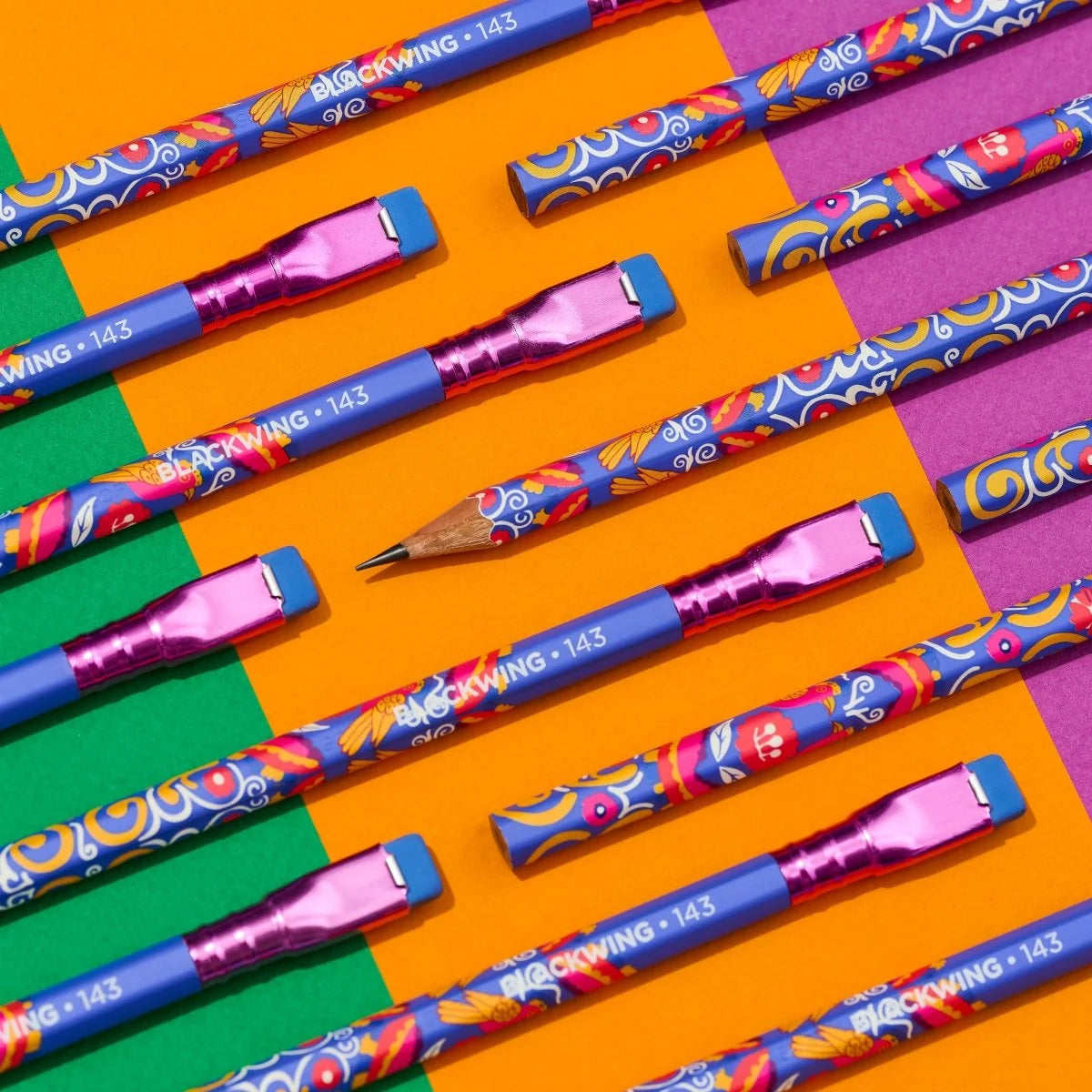 Blackwing - Volume 143 Frida Kahlo Pencils - Set of 12
On September 17, 1925, a bus collided with a trolley car in Mexico City. Among the injured passengers was 18-year-old Frida Kahlo. The accident left her bedridden for months. With a mirror suspended above her bed, Frida began to paint what she could see: herself.
Looking inward became a defining theme of Frida’s work. Through her celebrated self-portraits, she explored identity, pain, and passion using bold, vibrant colors to express her inner world.
