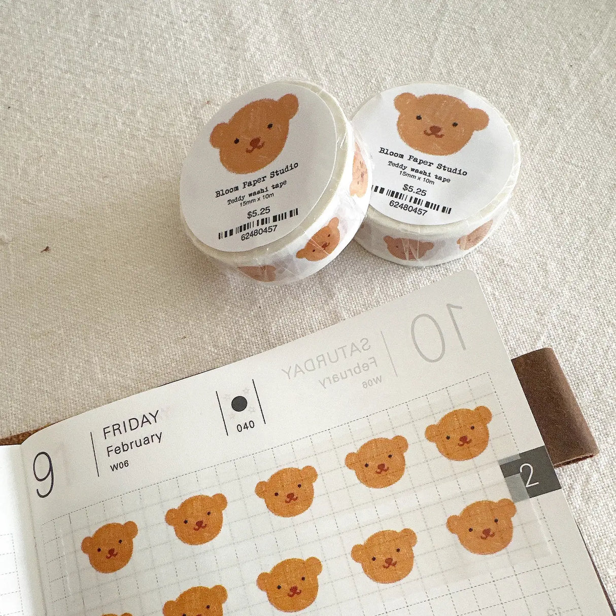 Bloom Paper Studio Washi Tape - Teddy
This tape has Bear on repeat! He's a busy busy bear.
made with:
- washi paper
-15mm x 10m
Note: Colors on screen may appear slightly different on paper. By purchasing, you have acknowledged reading this disclaimer.