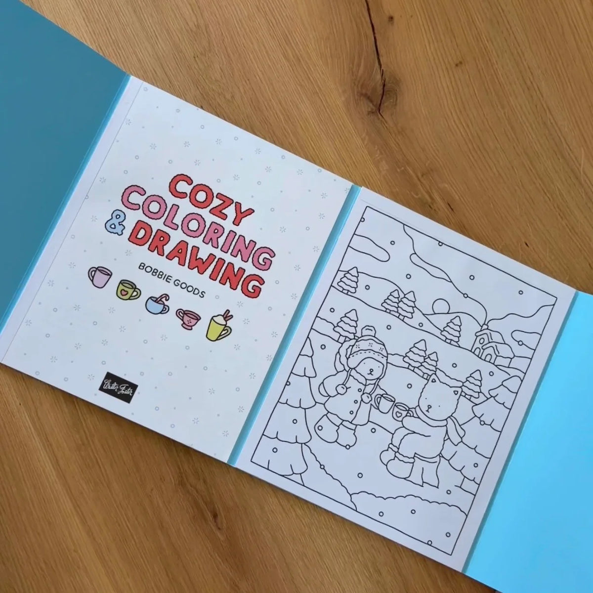 Bobbie Goods - Cozy Coloring & Drawing
Brrrr!! ❄️ This two-in-one book offers 32 pages of step-by-step drawing projects that guide budding artists through creating cozy Bobbie Goods characters, winter scenes, and adorable objects. In addition to the tutorials, an attached pad includes 6 unique winter coloring pages and 6 memo sheets.
Inside, you’ll find:
Step-by-step winter theme drawing tutorials
An attached pad with 6 cozy coloring pages and 6 cute drawing pages