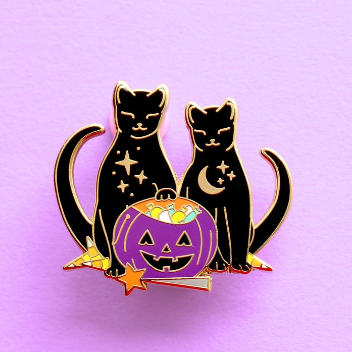 Pin de esmalte de gatos de caramelo: colección de Halloween