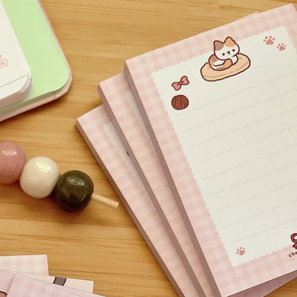 Write down your to do list, grocery list, plants to buy list… whatever kind of list you want! 📝✨
Tear-able sheets
50 sheets per pad
Size: 6.5 x 9 cm
Includes 1 memo pad