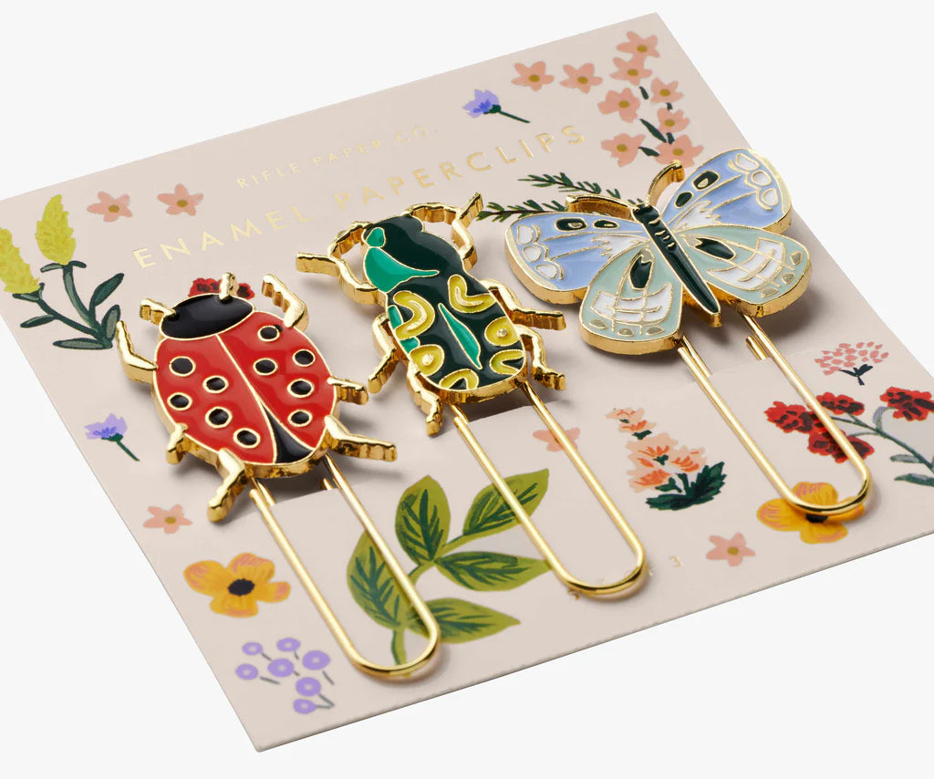 Our new Curio enamel paper clip set is specially created for teachers, parents, and more for everyday organization with a touch of flair. The enamel covering features a gorgeous design but still holds your important documents close together. Use it for organizing, flair and so much more.