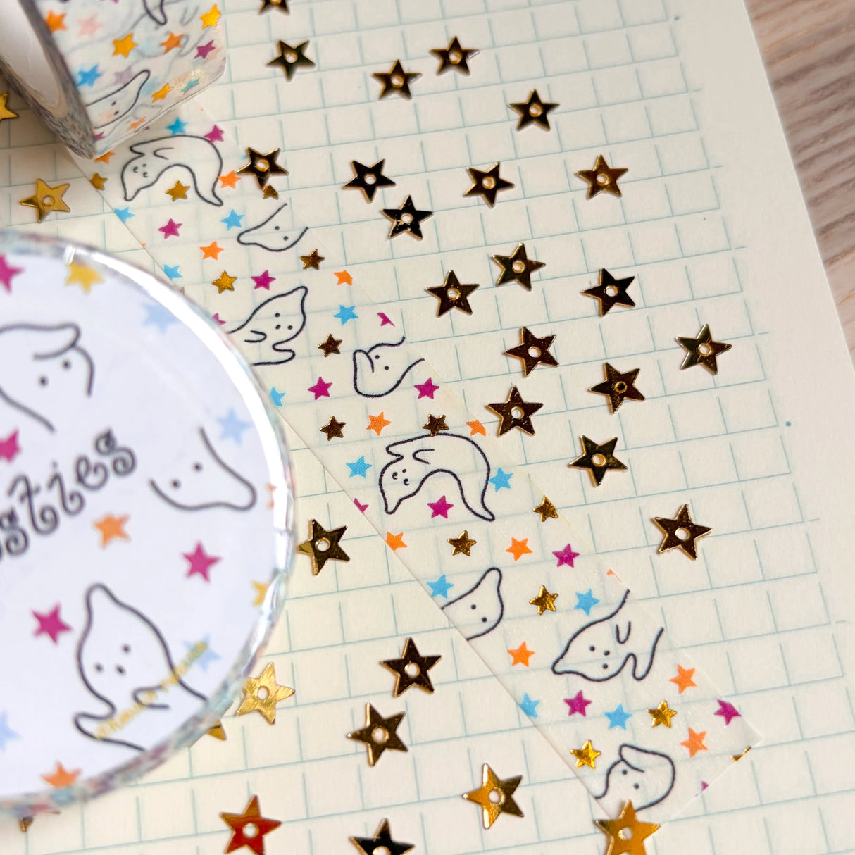 Add some color to your journal and crafts with this cute gold foiled ghostie washi tape designed by Veronica!
Perfect for crafts, journaling, snail mail, and more.
Size: 15mm x 10m