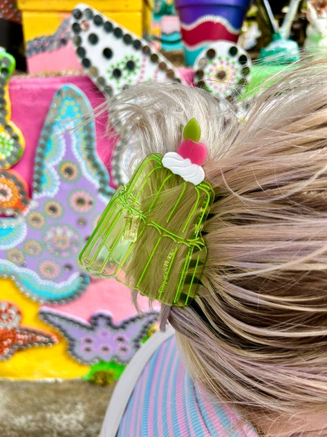 Jello Cake Hair Claw