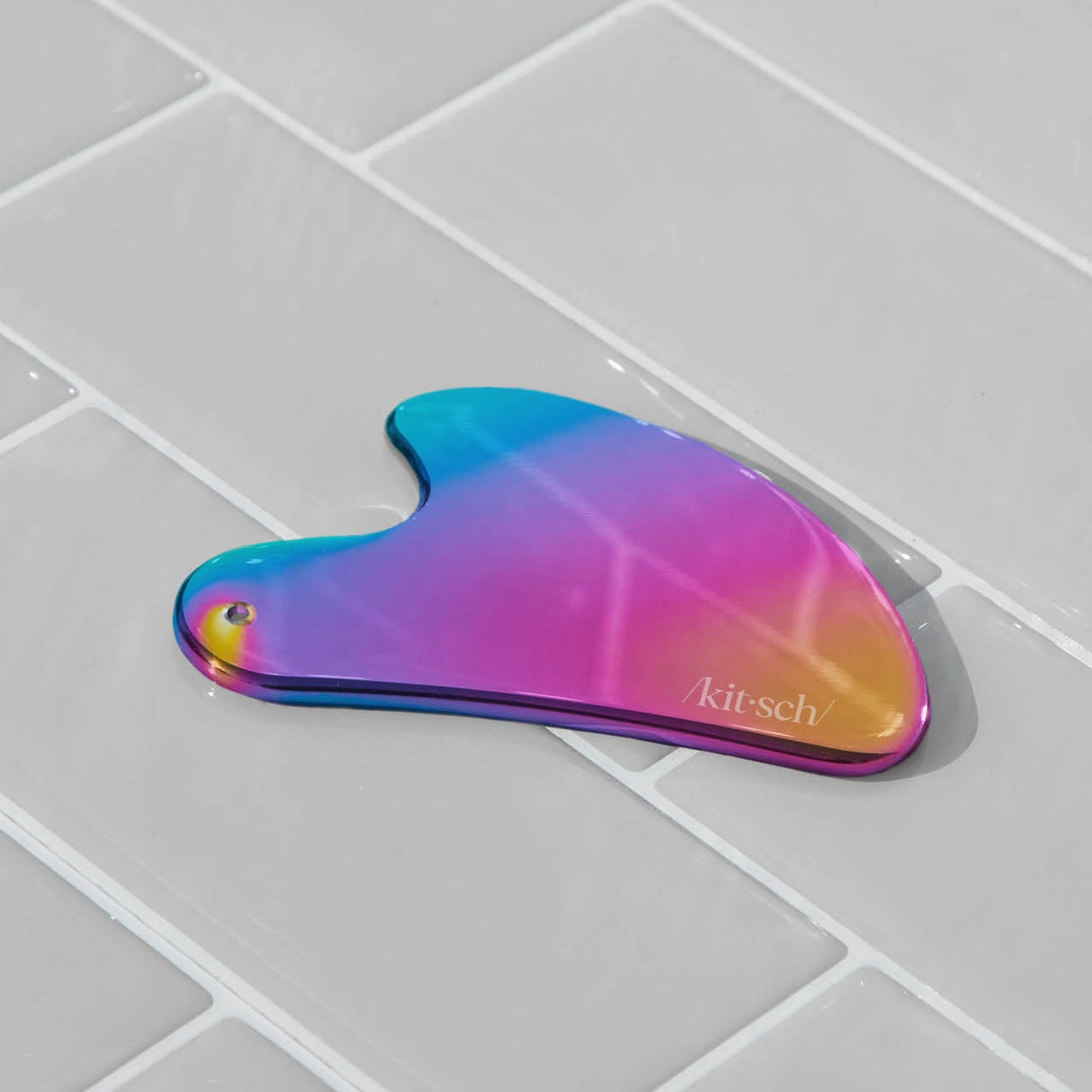 KITSCH Stainless Steel Gua Sha - Iridescent
Premium stainless steel Gua Sha designed to elevate your skincare ritual.