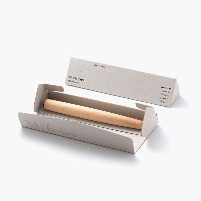 The petite nib holder is compact yet thoughtfully designed with optimal thickness, length and balance for writing. We created it to inspire all ages to discover the joy of writing with dip pens.
Each nib holder is crafted from Japanese maple wood and finished with a plant-based oil that meets the highest international safety standards. Applied by the skilled hands of craftspeople, the finish evolves with time and use, enhancing the natural texture and grain of the maple for lasting writing pleasure.
Use a