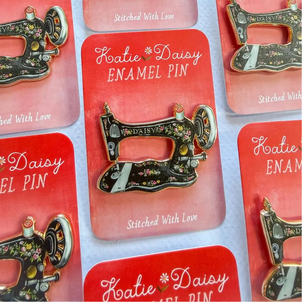 A tiny treasure to pin on your jacket, tote, or favorite old flannel—each one a little love letter to country delights, small joys, and the art of noticing.
Details:
• 1.75” on the longest side
• Gold-plated finish
• Rich, detailed UV printing
• Double pin posts with sturdy metal backings
• Mounted on a backing card
Designed with love in my Oregon studio. Manufactured in China.
Collect them all or gift one to a kindred spirit. 🌸