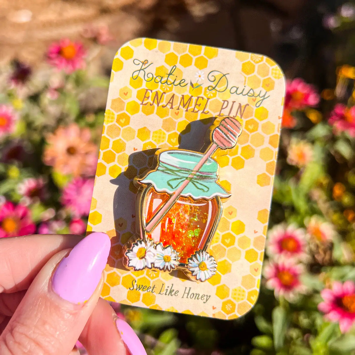 A tiny treasure to pin on your jacket, tote, or favorite old flannel—each one a little love letter to country delights, small joys, and the art of noticing.
Details:
Liquid glitter that catches the light like real honey
Gold-plated finish
Single post so it stays put
Packaged on a sweet little honeycomb card
Designed with love in my Oregon studio. Manufactured in China.
Collect them all or gift one to a kindred spirit. 🌸