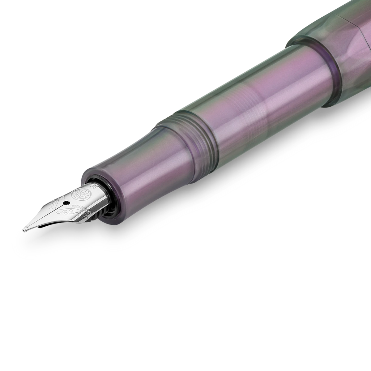 Kaweco LUNAR SPORT Fountain Pen - Shadow Purple
Mysterious as the moon
The Lunar cycle has come to completion. Two more stunning hues are added to the Kaweco Lunar series: Our darker Shadow Purple is reminiscent of delicate orchid blossoms, while Light Purple, with its pale, mauve shimmer, evokes the soft light of the moon.