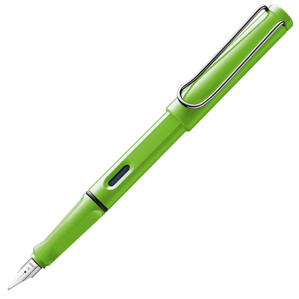 Fountain pen, icon, global success: the LAMY safari has been a beloved classic since its introduction in the 1980s and enjoys a cult status untypical for a writing instrument. Countless colours and ever-changing special editions make hearts beat faster - whether for the pencil case or the carefully curated fountain pen collection.
The LAMY safari is more than the sum of its details: it is aesthetic, robust and individual. The distinctive, self-sprung clip keeps the writing instrument securely fastened in p
