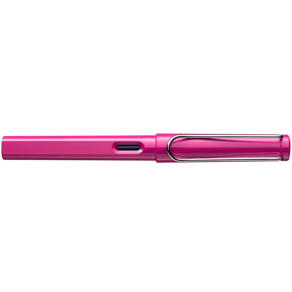 Fountain pen, icon, global success: the LAMY safari has been a beloved classic since its introduction in the 1980s and enjoys a cult status untypical for a writing instrument. Countless colours and ever-changing special editions make hearts beat faster - whether for the pencil case or the carefully curated fountain pen collection.
The LAMY safari is more than the sum of its details: it is aesthetic, robust and individual. The distinctive, self-sprung clip keeps the writing instrument securely fastened in p