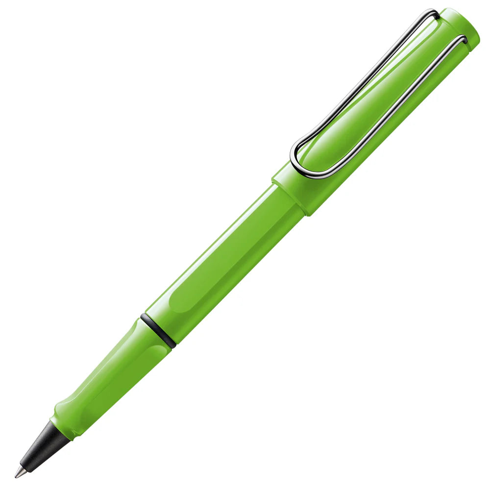 Fountain pen, icon, global success: the LAMY safari has been a beloved classic since its introduction in the 1980s and enjoys a cult status untypical for a writing instrument. Countless colours and ever-changing special editions make hearts beat faster - whether for the pencil case or the carefully curated fountain pen collection.
The LAMY safari is more than the sum of its details: it is aesthetic, robust and individual. The distinctive, self-sprung clip keeps the writing instrument securely fastened in p