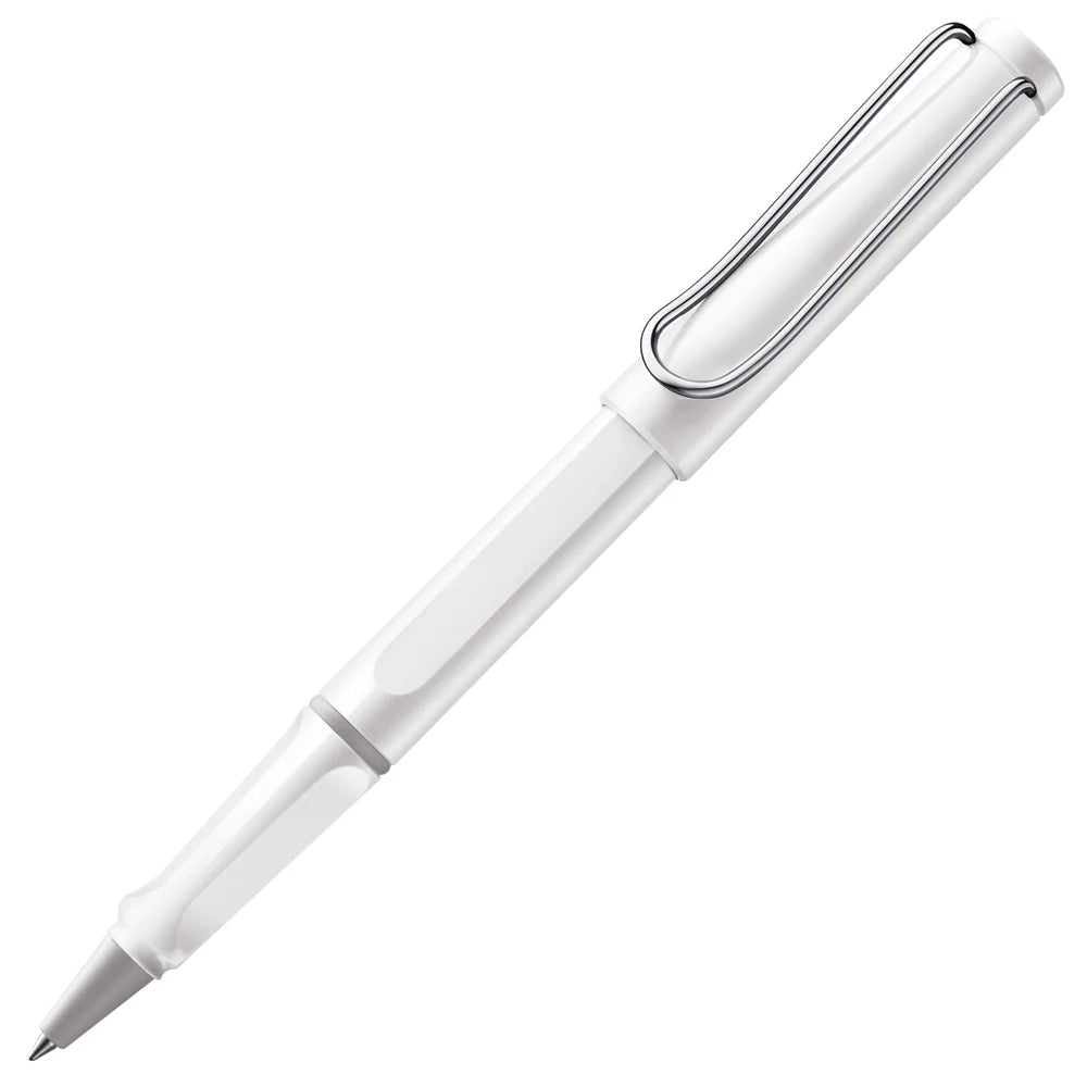 Fountain pen, icon, global success: the LAMY safari has been a beloved classic since its introduction in the 1980s and enjoys a cult status untypical for a writing instrument. Countless colours and ever-changing special editions make hearts beat faster - whether for the pencil case or the carefully curated fountain pen collection.
The LAMY safari is more than the sum of its details: it is aesthetic, robust and individual. The distinctive, self-sprung clip keeps the writing instrument securely fastened in p