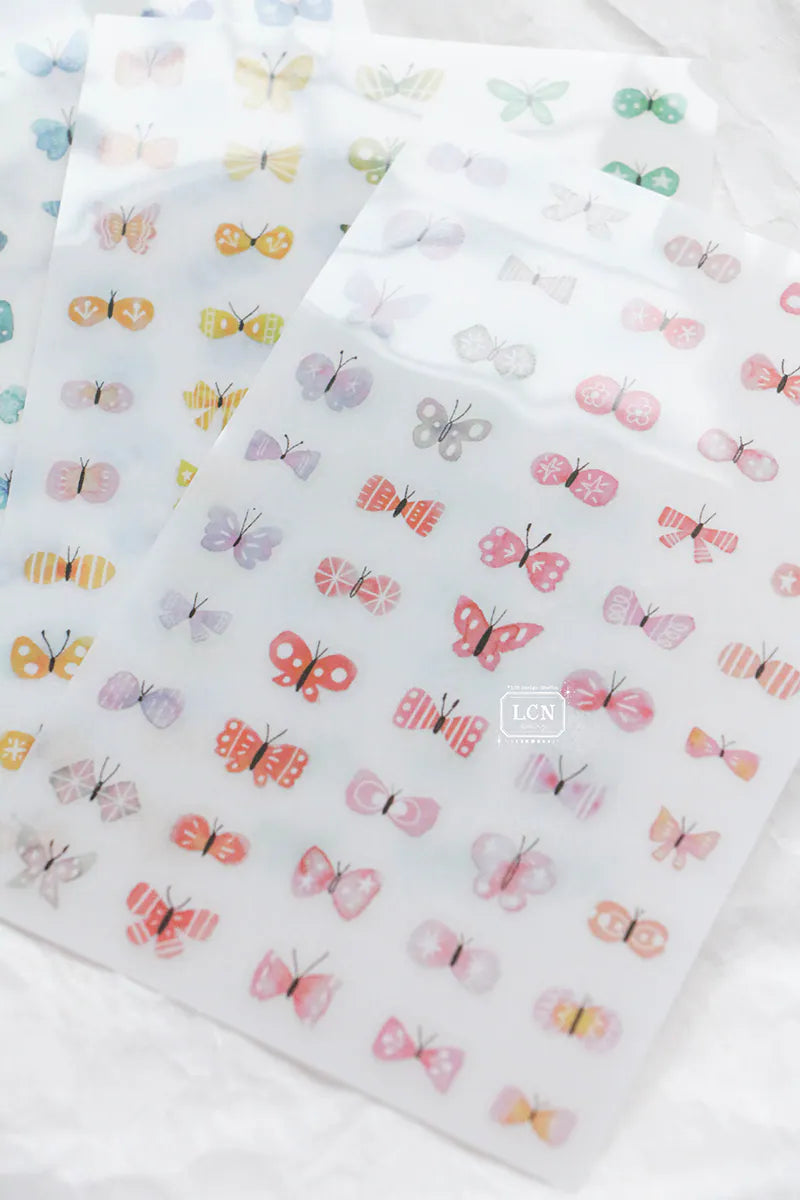 Four sheets of transfer stickers in various colors! Decorate your pages with colorful butterflies to give it the extra touch it needs!
Size: 10cmx15cm