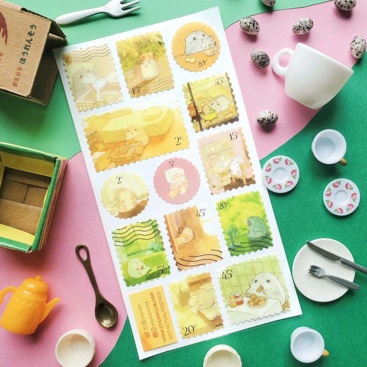 🐹☀️ Special delivery from @yeyuannnnn: a sticker stamp set featuring the sweetest little hamsters hard at work and hard at rest! These cozy cuties wash dishes, organize their desks, cook dinner, snack in the sunshine, and take the most well-earned naps after a busy day of very important hamster business.
Art by: @yeyuannnnn