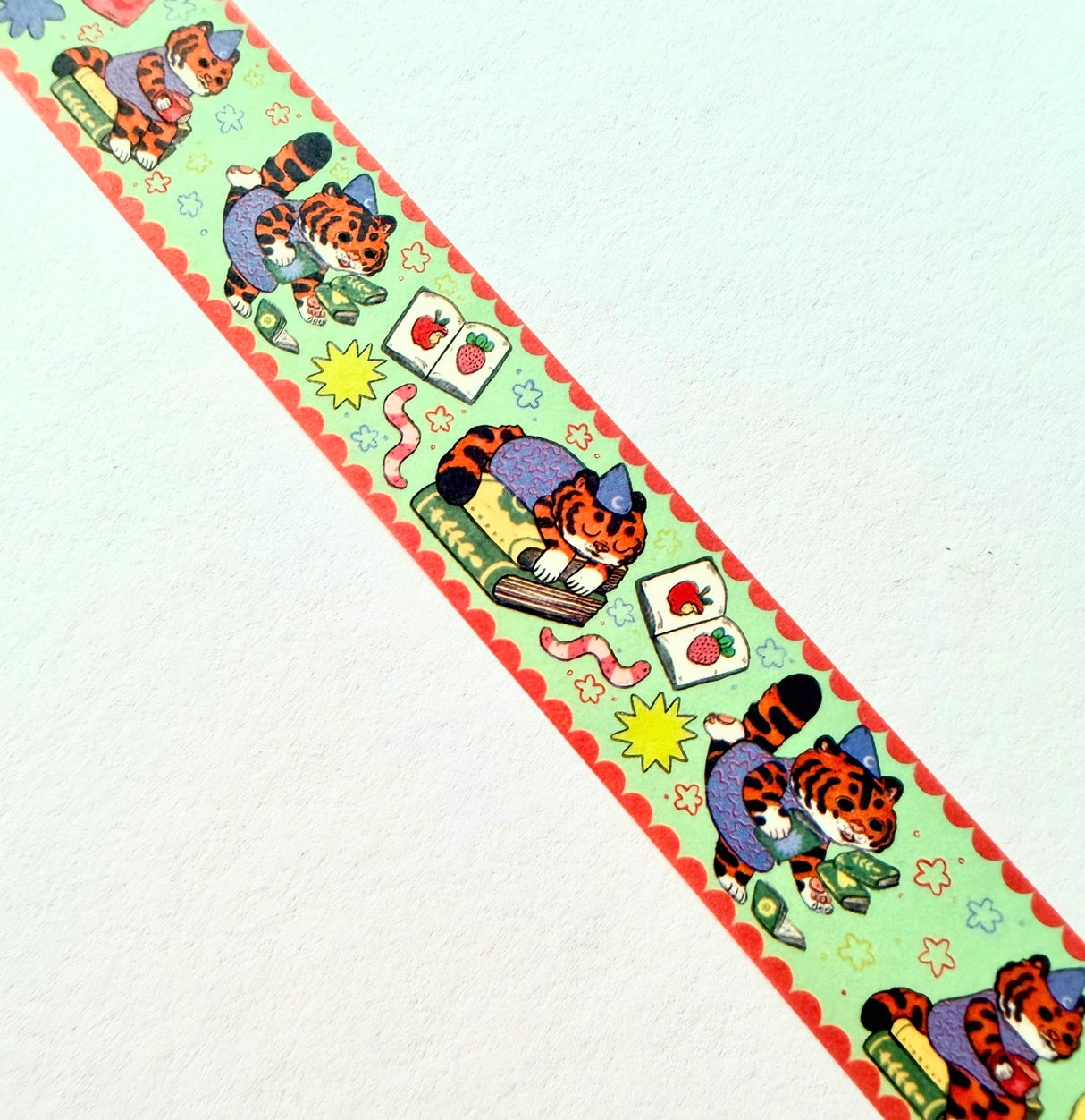 Marika Paz Illustration Washi Tape - Tigers and Books
A washi tape full of sweet tigers reading books!