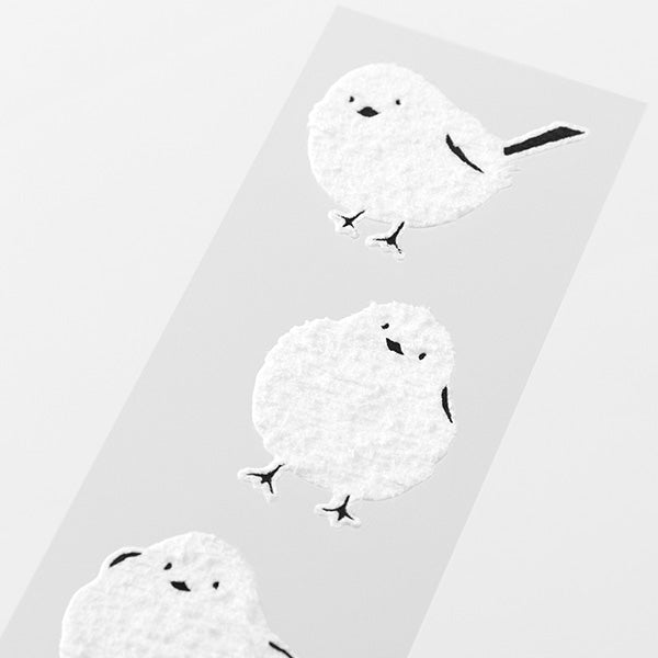 This letter set comes with a fluffy animal sticker. The letter paper is a small size that can be used like a single stroke of paper, and the envelope is conveniently sized to hold photos.
The letter has a moderate length, so it's easy to use for small thank-you letters or letters in everyday life.