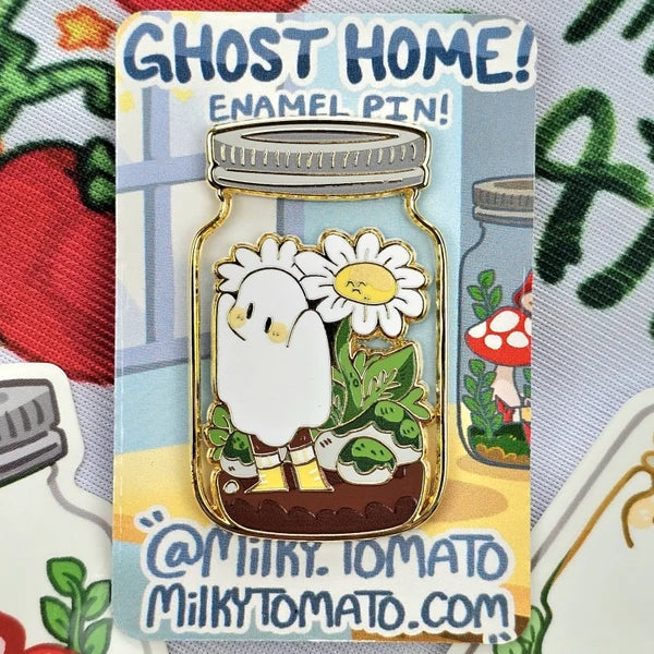 ❤ Daisy Ghost In A Jar Pin ❤
This adorable enamel pin is perfect for your backpacks, jackets/denim jackets, purses, ITA bags, lanyards, and more!
____________
Size: - 1.5 x 2"