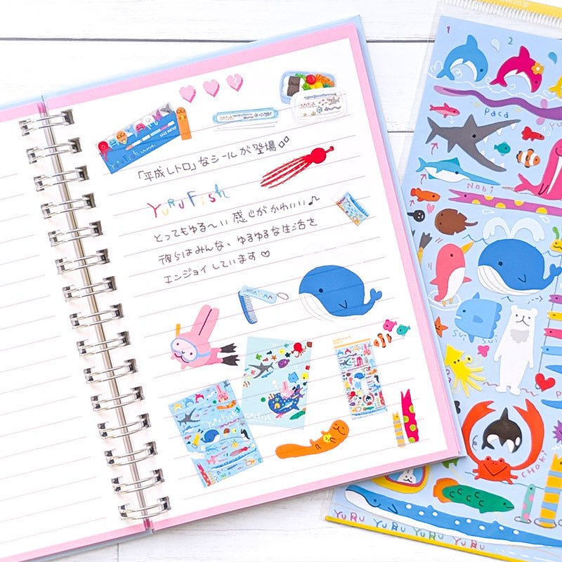 A sticker that incorporates Mindwave's character goods into miniature size is now available!
A large collection of "Heisei retro" characters who feel nostalgic and emo!
The pieces also include items that were actually on sale, so we recommend that you enjoy looking at every detail.
H175×W90mm
Transparent PET
1 Sticker sheet included