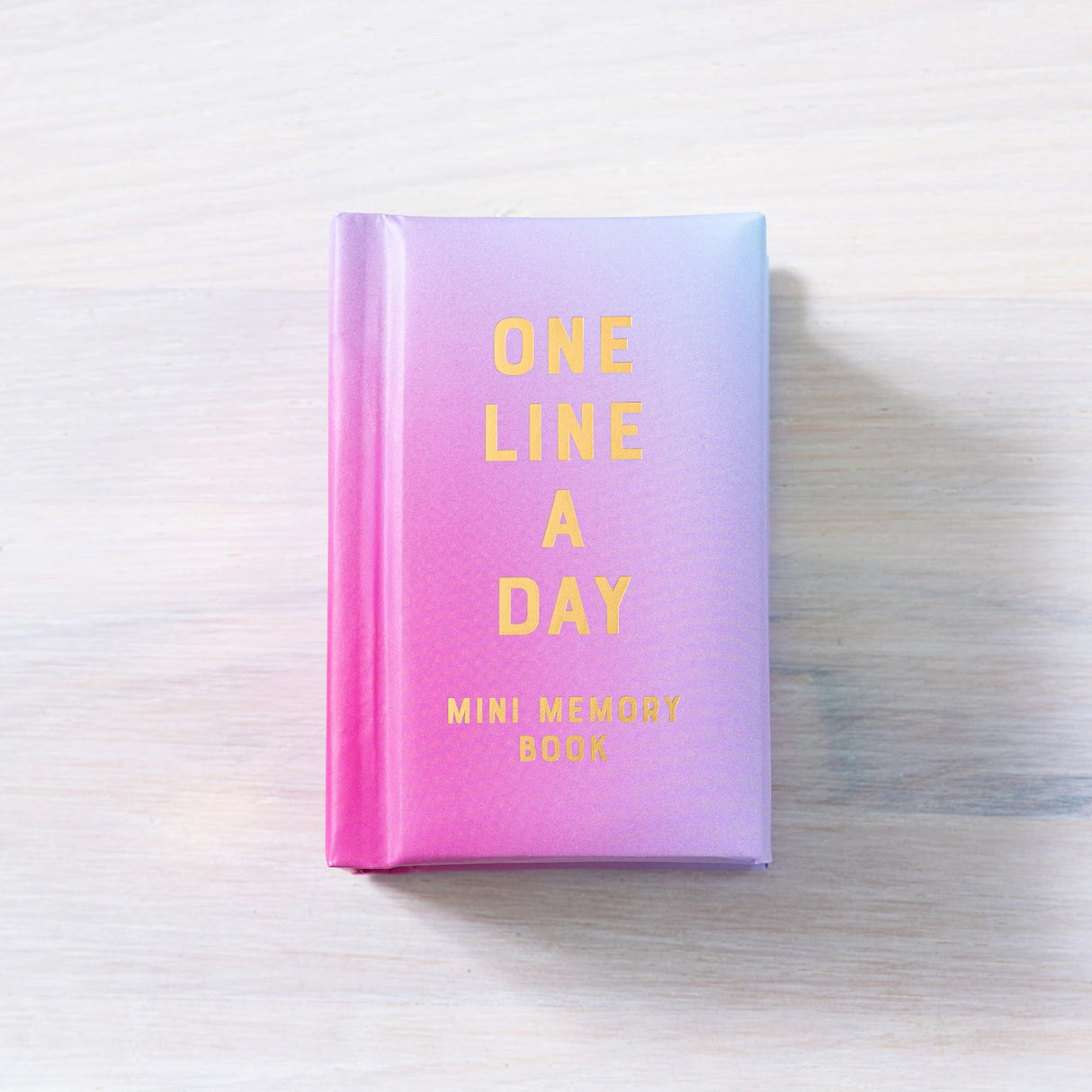 Product description
Capture life’s moments big and small in this charmingly compact one-year memory book from the bestselling One Line a Day series.
This keepsake mini memory book invites you to record a single line once a day over the course of a year. Adorable and perfectly sized to fit in a backpack or pocket, or tuck into a display of favorite collectibles, this journal takes just a moment to fill in but collects a year’s worth of memories. More than a daily diary, this is a uniquely rewarding, screen-