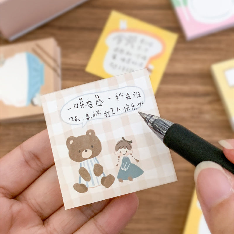 Molinta - Bear Sticky Notes
Take notes or decorate your planner with this cute sticky note set!
50mm x 50mm
120g white kraft paper
50 pages