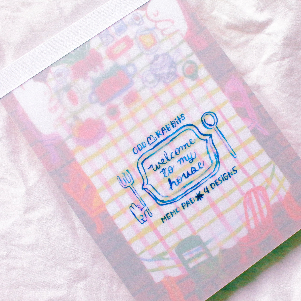 Based on a cozy house, this is a 100 x 140mm memo pad with 100 sheets and 4 different designs.
Great for journaling or jotting down a quick to do list!