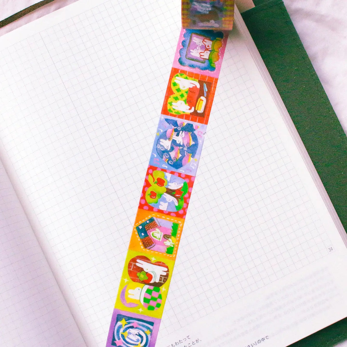25mm x 10m washi tape.
Great for journaling, scrapbooking and sending letters!