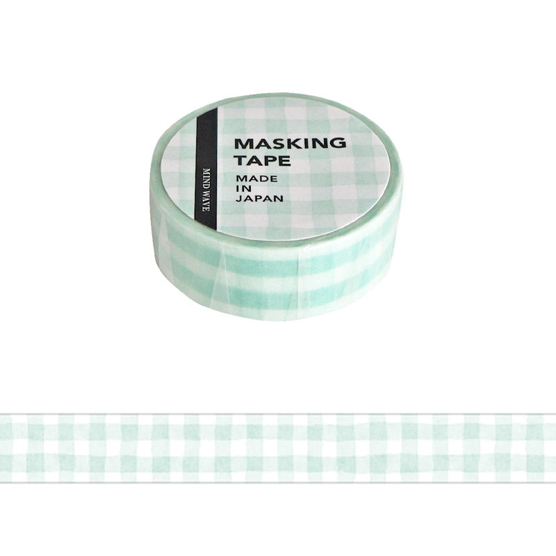 This is a standard masking tape with a width of 15 mm.
The lineup has increased to the popular plaid pattern.
Because it is simple, it is finished with a design full of care.
Width 15mm × Length 5m
Material: Washi paper
Includes 1 roll of washi