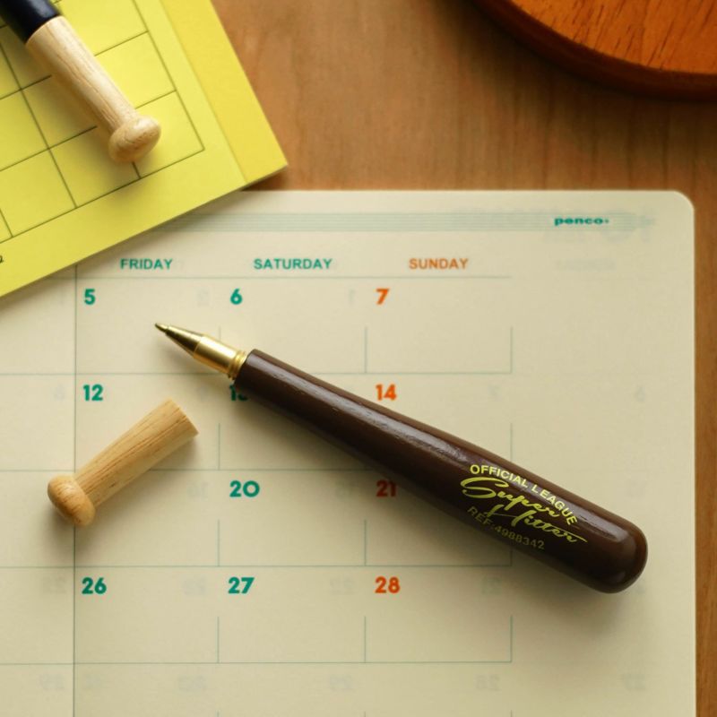 A wooden baseball bat pen by Penco. The bat handle acts as the cap, and the pen tip is made of brass.
Comes in black oil-based ink with 0.8mm tip. 