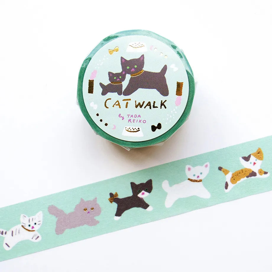 Foil-stamped masking tape by illustrator Reiko Tada. Various cats are strolling around—such a charming design. The sparkling gold foil stamping adds a design accent. Cut short to use as stickers, or as a pop point in wrapping or decoration.
✨ Product Features
Gold foil stamping for a subtle, elegant shine
Perfect for decorating planners, journals, cards, gifts, and scrapbooks
High‑quality Cozyca Products washi tape
Size: 20 mm × 5 m