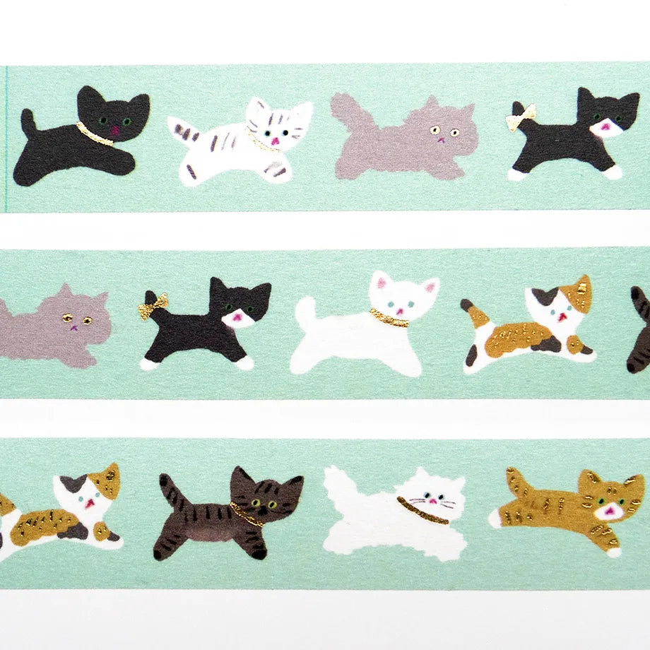 Foil-stamped masking tape by illustrator Reiko Tada. Various cats are strolling around—such a charming design. The sparkling gold foil stamping adds a design accent. Cut short to use as stickers, or as a pop point in wrapping or decoration.
✨ Product Features
Gold foil stamping for a subtle, elegant shine
Perfect for decorating planners, journals, cards, gifts, and scrapbooks
High‑quality Cozyca Products washi tape
Size: 20 mm × 5 m