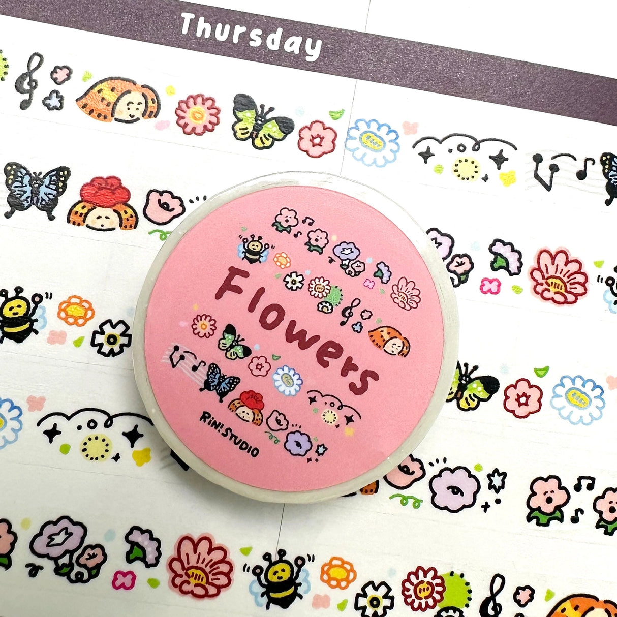Flower Mini:
Our new mini washi is finally here! This is one of our most famous washi groups since it's just so easy to use and no one can resist a mini tape :)
Choose from the following products:
• Flower Mini Washi Tape
𝐌𝐚𝐭𝐞𝐫𝐢𝐚𝐥𝐬:
• Washi Tape
𝐒𝐢𝐳𝐞:
• 10 mm x 50 mm; 20 cm Loop