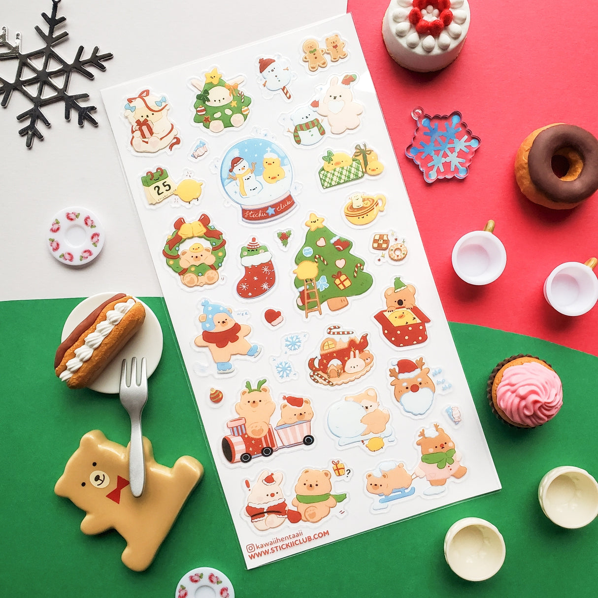 🎄🌟 Listen—can you hear the sleigh bells ringing? Christmas is just around the corner, and @kawaiihentaaii's festive friends are getting ready for the magical night.