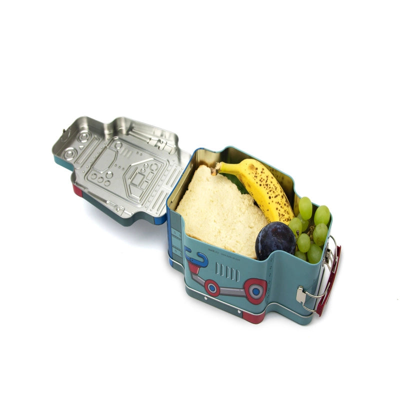 Keep your food safe and secure in this retro lunchbox.
There's plenty of space in the Lunch-Bot for all the essentials - sandwiches, fruit and even a sneaky chocolate bar! Make mealtimes and your lunchtime fun again with this great alternative to typical lunchboxes.
