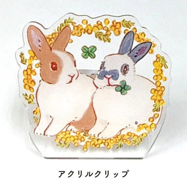 This clip can be rotated 360° and reoriented to suit the application.
The transparent clip makes you feel happy when you suddenly see it in your daily life.
If you like rabbits and are fans of Shinako, they are so cute that you will want both patterns. It's perfect for your own everyday use as well as a gift!
Size: 49 x 49mm
Material: Acrylic