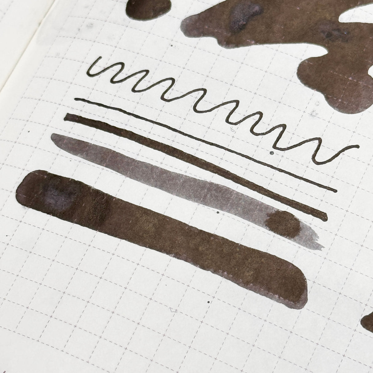 TONO & LIMS Ink - BLACK LIST - Brown