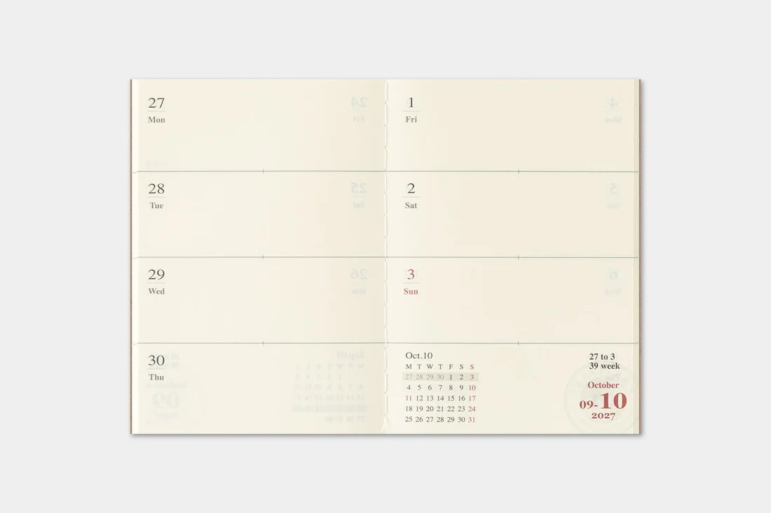 TRAVELER'S notebook 2027 Weekly Diary (Passport Size)
Welcome the upcoming year in high spirits with TRAVELER'S notebook 2027 Diary lineup where each notebook becomes unique by adding your personal flare!