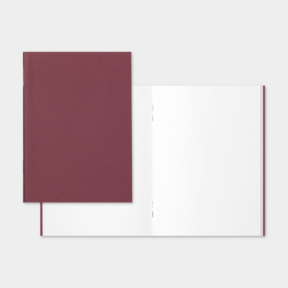 TRAVELER'S notebook Olive (Passport Size)