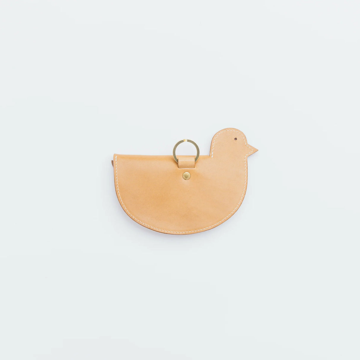 A wallet with a bird motif.
It is durable and can be used for many years, and the design is cute and makes a nice accent.
Size: W17×H12.5cm
Leather Products
We use natural leather. While we avoid pieces with damage that could cause tearing, natural marks, wrinkles, and other characteristics are part of the leather’s charm and may be present on the product. Even within the same type of leather, color, thickness, and texture may vary.
Please be careful to avoid stains or color transfer from water exposure.