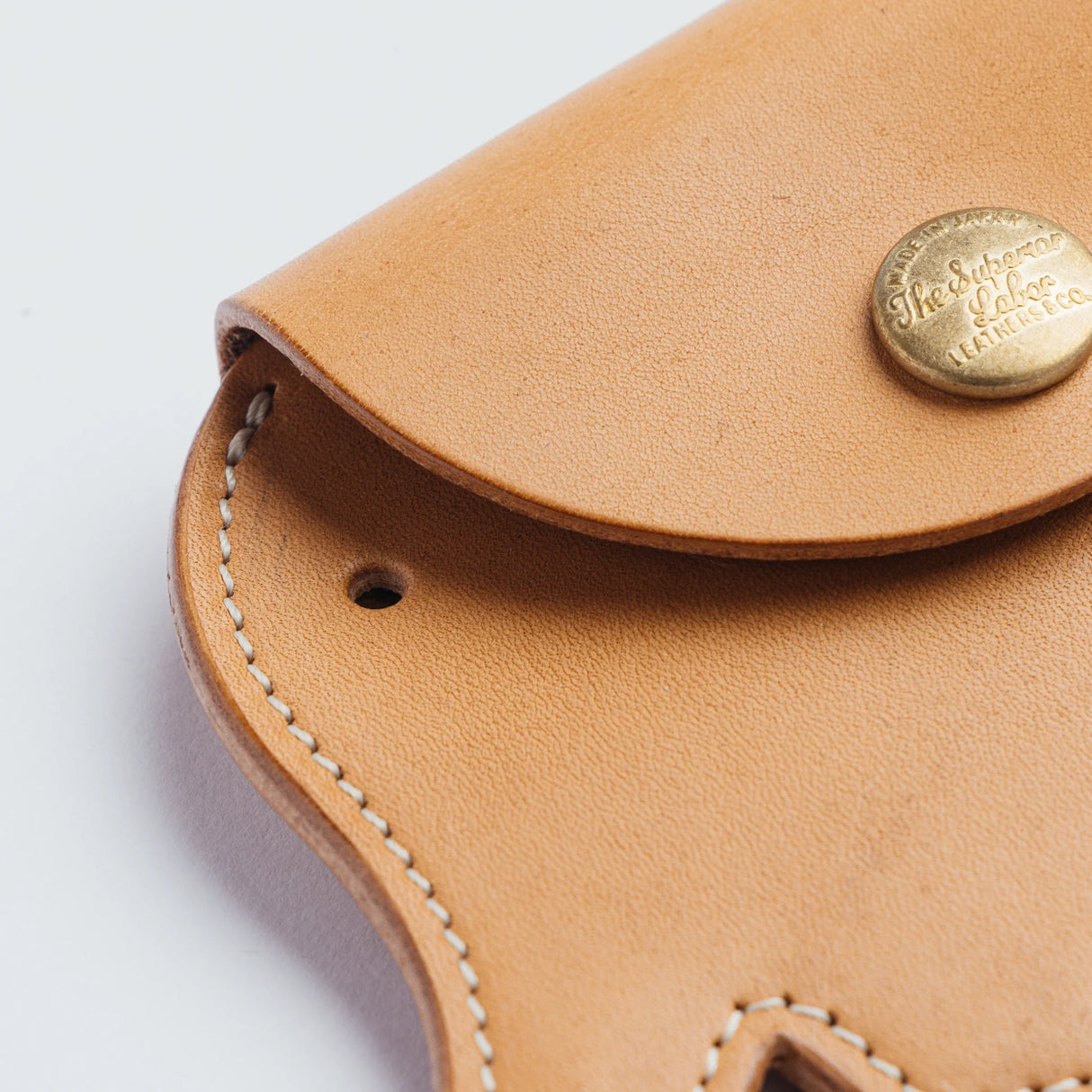 A wallet with a elephant motif.
It is durable and can be used for many years, and the design is cute and makes a nice accent.
Size: W17×H12.5cm
Leather Products
We use natural leather. While we avoid pieces with damage that could cause tearing, natural marks, wrinkles, and other characteristics are part of the leather’s charm and may be present on the product. Even within the same type of leather, color, thickness, and texture may vary.
Please be careful to avoid stains or color transfer from water exposu