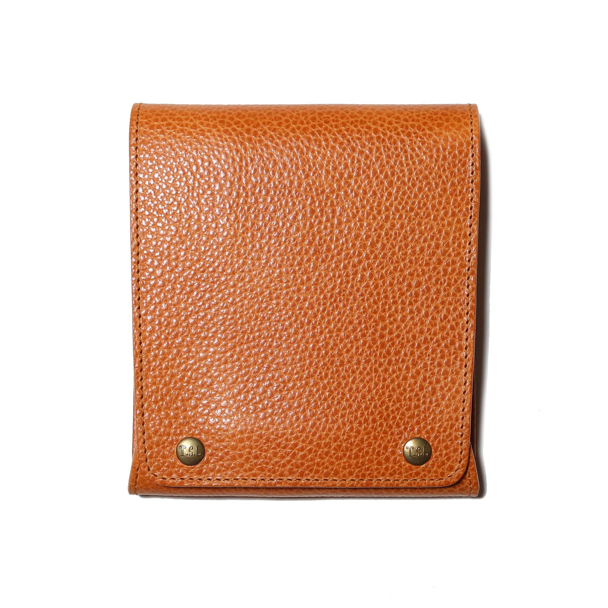 This case for fountain pens can hold five pens individually.
Lined with pig suede for a luxurious look and feel, your precious pens will be well protected and carried.
The buttons are original, made of solid brass and stamped with T.S.L.
SIZE : L13cm × H15cm
COLOR : Camel / Brown / Black
MATERIAL : Cow leather
Leather Products:
The leather used in this product is natural leather.
We do not use scratches that lead to tears or rips, but we use scratches and wrinkles that are originally