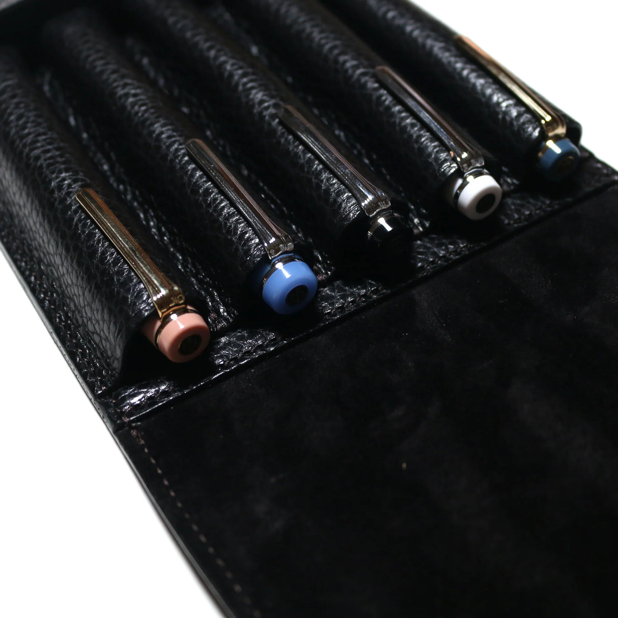 This case for fountain pens can hold five pens individually.
Lined with pig suede for a luxurious look and feel, your precious pens will be well protected and carried.
The buttons are original, made of solid brass and stamped with T.S.L.
SIZE : L13cm × H15cm
COLOR : Camel / Brown / Black
MATERIAL : Cow leather
Leather Products:
The leather used in this product is natural leather.
We do not use scratches that lead to tears or rips, but we use scratches and wrinkles that are originally