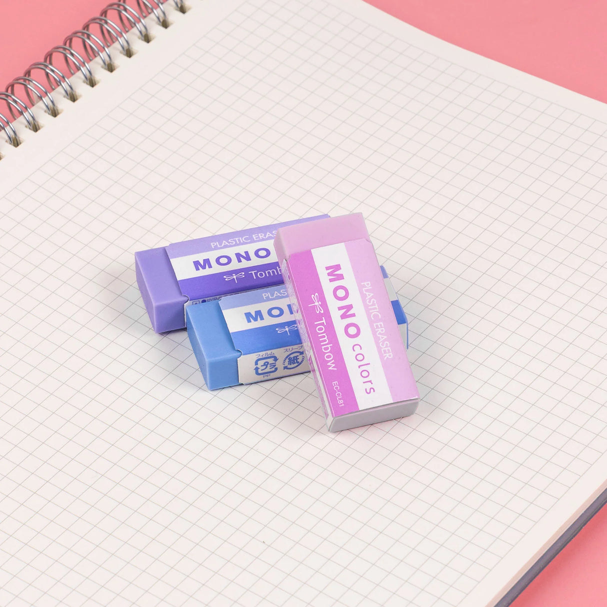 Meet the eraser you’ll actually want to keep on your desk. MONO Eraser Colors brings a fresh, modern color lineup that looks great in your pencil case, planner pouch, or workspace.
Engineered for smooth, clean corrections, medium size eraser is easy to hold and ready for daily use. Whether you’re fixing a quick math problem, refining a sketch, or keeping your notes neat, MONO Eraser Colors help you erase with confidence and keep your page looking clean with the same superior erasing quality as the original