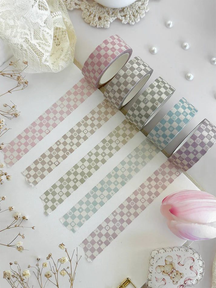 ♡ whimsy checkered washi tape
♡ perfect for layering & adding a decorative touch to your journal pages!
♡ 16mm wide
♡ all washi is 10m long
Illustrated & designed by Aarti from @leelajournals. Colors may vary from screen to screen and real life to photo. 