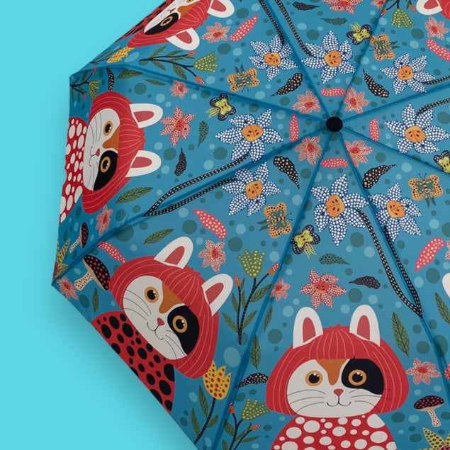 Paraguas con forma de gato Yayoi Kusameow Kusama
